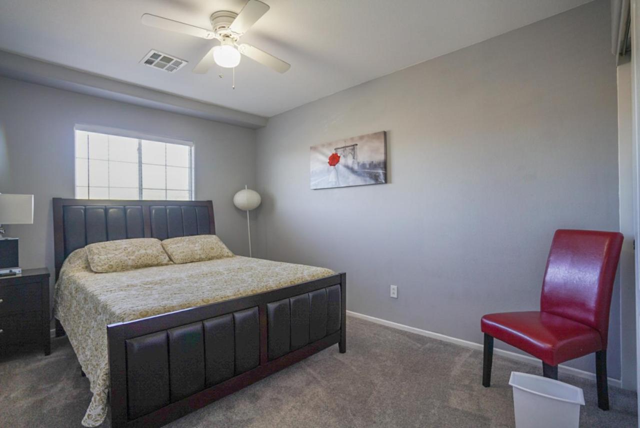 Ultra Modern Las Vegas Home 20Min From The Strip Buitenkant foto